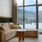 Apartman Landscape Cyrhla With By Bqqk *