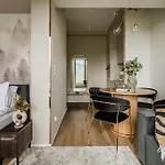 Apartman Landscape Cyrhla With By Bqqk