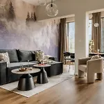 Landscape Cyrhla With By Bqqk Апартаменты *
