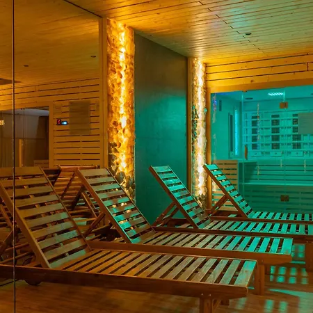 Cyrhla Mountain View With Heated Pool & Saunas By Bqqk *