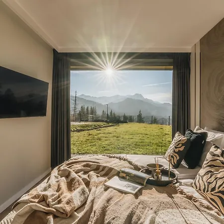 Apartment Cyrhla Mountain View With Saunarium & Heated Summer Pool By Bqqk