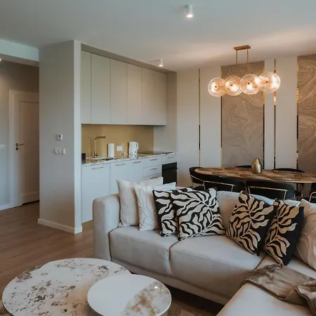 Cyrhla Mountain View With Saunarium & Heated Summer Pool By Bqqk Apartment Zakopane